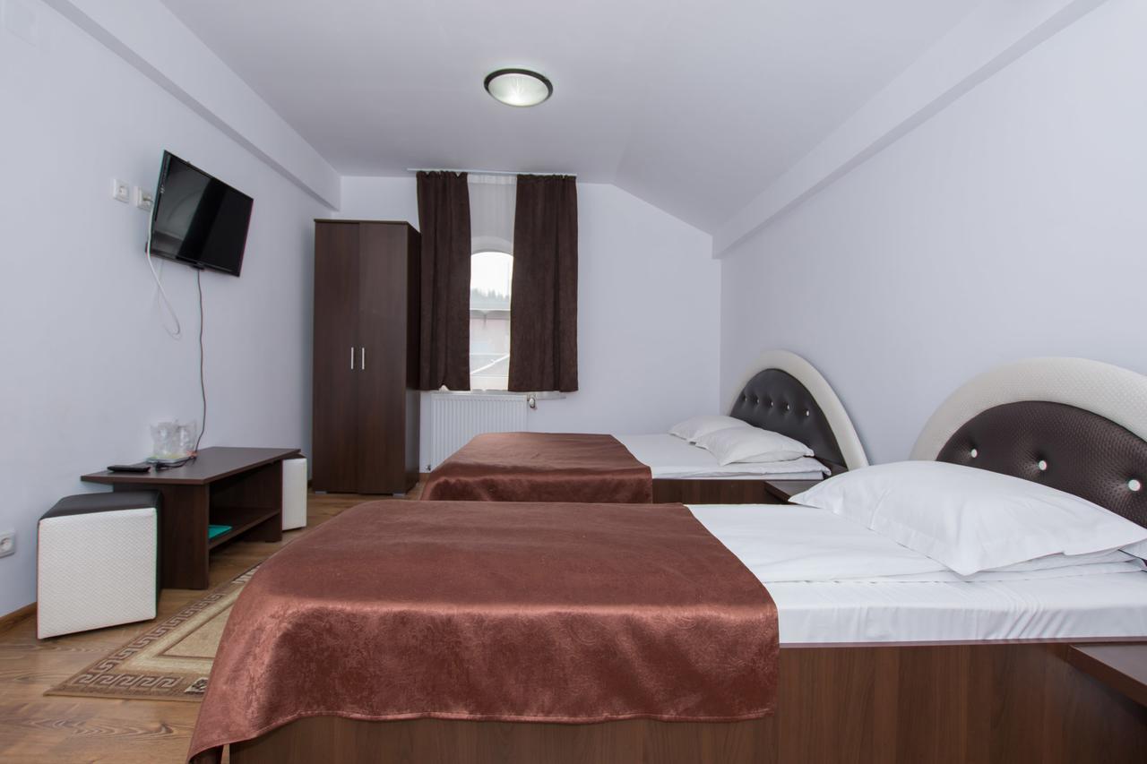 Complex Panoramic Hotel Rânca Exterior foto